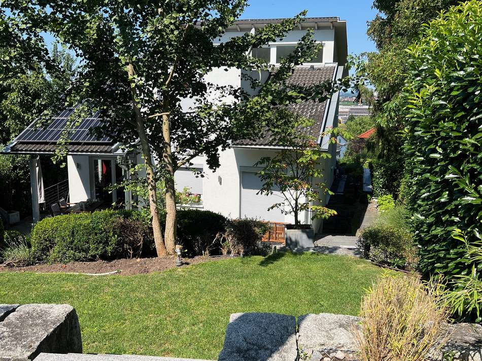 Haus von der Gartenseite