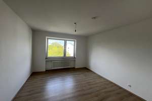 Helle 3 Zi.-Whng.- Sonnenbalkon - Wannenbad - Duisburg Bergheim – Graf-Bernadotte-Straße 13, 47228 Bergheim, Duisburg – Vorschaubild 5