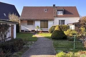 Charmantes Einfamilienhaus in Leipzig-Seehausen mit großem Grundstück
und Ausbaureserve ca.40m² i – Die vollständige Adresse der Immobilie erhältst du vom Anbieter., 4356 Seehausen, Leipzig – Vorschaubild 38