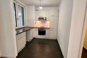 Großzügige 2 Zimmerwohnung mit Loggia im Herzen von Altona – Große Bergstr. 250, 22767 Altona-Altstadt, Hamburg – Vorschaubild 3