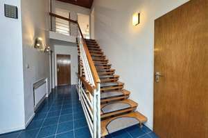 Ruhige Höhenlage von Kassel - Jungfernkopf trifft auf großzügige Architektur: Einzigartiges Einfa – Die vollständige Adresse der Immobilie erhältst du vom Anbieter., 34128 Jungfernkopf, Kassel – Vorschaubild 8