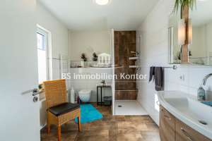 Haskamp! Top gepflegter, renovierter Bungalow mit überdachter Terrasse und Gartenanlage! – Die vollständige Adresse der Immobilie erhältst du vom Anbieter., 26759 Hinte – Vorschaubild 31