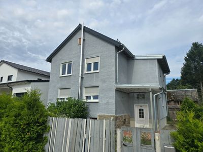 Renovierungsbedürftiges, teilmodernisiertes Einfamilienhaus in Weiden!