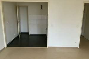 Direkt an der U-Bahn! – Rothenburger Str. 204, 90439 Sündersbühl, Nürnberg – Vorschaubild 4