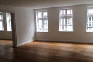 Exklusive, Altststadtwohnung 4-Zimmer-Wohnung mit Balkon und EBK in Hannover – Kramerstr. 9, 30159 Mitte (Ortsteil), Hannover – Vorschaubild 2