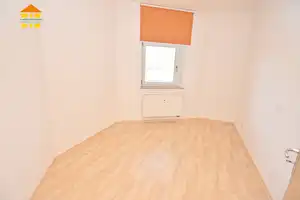 Familienwohnung mit Balkon in ruhiger Lage mit Balkon – Ebersdorfer Straße 31, 9131 Chemnitz – Vorschaubild 5