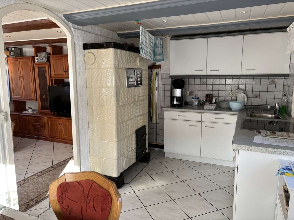 Immobilie in Neusalza-Spremberg - Gepflegtes Wohnhaus mit Garage und Schuppen - Bild 4