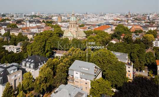 Villa Gustav Cless - Repräsentative Altbauetage voller Potential mit Direktlift!