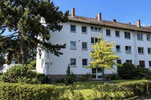 Charmante 2-Zimmer-Wohnung mit Balkon und Stellplatz in Wiesbaden-Biebrich