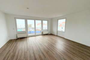 Renovierte 2-Zimmerwohnung mit großem Balkon im Wohnpark Staaken!!! – Richard-Münch-Straße 51, 13591 Staaken, Berlin – Vorschaubild 2