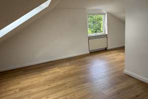 Ideal für eine Familie mit Freude am Garten in diesem renovierten Endreihenhaus in Norderstedt – Steindamm 30 a, 22844 Norderstedt – Vorschaubild 6
