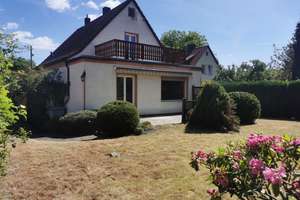 EFH mit schönem Garten + Solar + ruhig + Top Lage