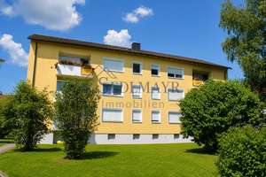 VERKAUF: 3-Zimmer-Wohnung mit Balkon, Garage und großem Gemeinschaftsgarten in ruhiger Lage! – Die vollständige Adresse der Immobilie erhältst du vom Anbieter., 82380 Peißenberg – Vorschaubild 4