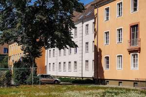 Helle Wohnung im Altbau // 2.OG links – Fontanehof 4, 38440 Stadtmitte (Ortsteil), Wolfsburg – Vorschaubild 1