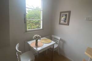 Charmante voll möblierte Maisonette-Wohnung in Stuttgart-Degerloch – Pauschalmiete inkl. Nebenkosten – Zedernweg 10, 70597 Waldau, Stuttgart – Vorschaubild 5