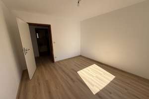 Top renovierte 5-Zimmer-Wohnung im Erdgeschoß  mit 2 Balkonen – Die vollständige Adresse der Immobilie erhältst du vom Anbieter., 72488 Sigmaringen – Vorschaubild 15