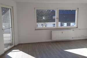 Gepflegte 2-Zimmer-Wohnung mit schönem Balkon – Schleiermacherstraße 11, 47139 Beeck, Duisburg – Vorschaubild 2