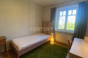 Wohnen mit Komfort – Geschmackvoll möblierte 3-Zimmer-Wohnung in Schierstein – Die vollständige Adresse der Immobilie erhältst du vom Anbieter., 65201 Schierstein, Wiesbaden – Vorschaubild 2