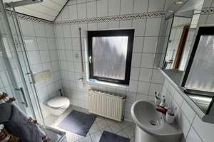 2  Häuser auf einem Grundstück mit gemeinsamen Hof und 11 Zimmern in Waldorf – Hauptstraße, 53, 53498 Waldorf – Vorschaubild 9