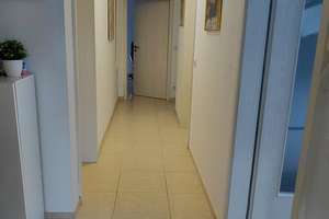 Lebendiger Wohnraum in Durlach: 3-Zimmer-Wohnung mit Balkon und Aufzug – Die vollständige Adresse der Immobilie erhältst du vom Anbieter., 76227 Durlach, Karlsruhe – Vorschaubild 2