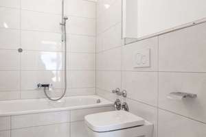 Lichterfüllte Garten-Wohnung. Direkt am Herzogpark. – Die vollständige Adresse der Immobilie erhältst du vom Anbieter., 81679 Herzogpark, München – Vorschaubild 11