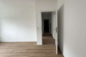 MT an CS 16.10 zum 1.11 Stillvoll sanierte 2 Zimmer Wohnung in Bad Vilbel – Büdinger Str. 13, 61118 Bad Vilbel – Vorschaubild 7