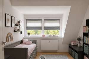 Großzügiges Wohnen mit Stil-4 Zimmer Wohnung mit Balkon, Kamin und Klimaanlage in Buchholz – Die vollständige Adresse der Immobilie erhältst du vom Anbieter., 47249 Buchholz, Duisburg – Vorschaubild 17