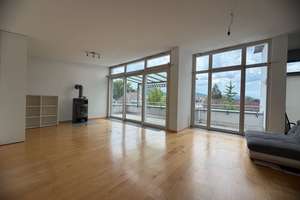 seniorengerecht: Exklusives Penthouse in Reutlingen Ringelbach