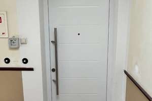 exklusives Dachgeschoss mit 2 PKW-Stellplätzen , Kamin, Fußbodenheizung in Friedenau – 12159 Schöneberg, Berlin – Vorschaubild 5