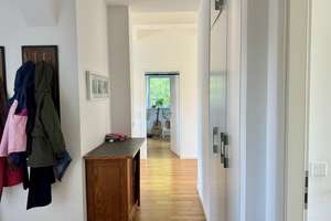 Hochwertig ausgebautes Dachegschoss mit zwei separaten Wohnungen in bester Lage von Lichterfelde! – Die vollständige Adresse der Immobilie erhältst du vom Anbieter., 12203 Lichterfelde, Berlin – Vorschaubild 11