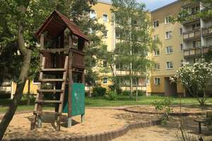 Gemütliche 3 Zimmerwohnung zum Wohlfühlen ... mit Balkon zum Sonne tanken – Jessener Str. 29, 1257 Leuben (Stadtteil), Dresden – Vorschaubild 1