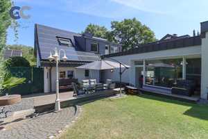 Idyllisch Wohnen am Lochbach - großes Familienparadies mit Indoor-Pool – Solingen – Vorschaubild 2