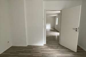 Großzügige 3-Raum-Wohnung mit Balkon! – Oebisfelder Straße 27, 39126 Rothensee, Magdeburg – Vorschaubild 12