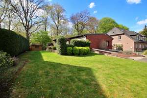Ebenerdig plus Souterraint - Bungalow - Familienidyll -  Sonniger Garten rund ums Haus, Garage & Car – Die vollständige Adresse der Immobilie erhältst du vom Anbieter., 28327 Ellener Feld, Bremen – Vorschaubild 24