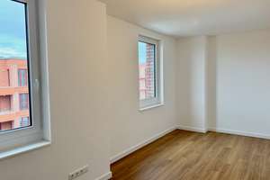 Neubau-Gebiet Hannover KRONSRODE: Einbauküche, gr. Süd-Balkon, Fußbodenheizung, Gäste-Bad, TG, Kellr – Bärenbleek 4B, 30539 Bemerode, Hannover – Vorschaubild 3
