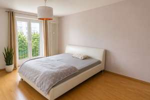 Helle 3-Zimmer-Wohnung mit Südbalkon in zentraler Lage München-Schwabing – Eisenacher Straße 4, 80804 Münchner Freiheit, München – Vorschaubild 3