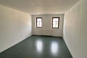 Großzügige DG 2-Zimmer mit Laminat, EBK, Balkon und Wannenbad!  – Hainstraße 85, 9130 Sonnenberg, Chemnitz – Vorschaubild 8