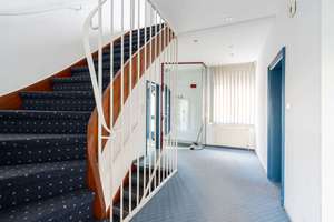 Property thumbnail 8