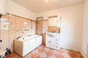 ANKOMMEN & GENIEßEN! Ihr Traumhaus mit Terrasse, PV-Anlage und Whirlpool – Die vollständige Adresse der Immobilie erhältst du vom Anbieter., 6313 Wimmelburg – Vorschaubild 23