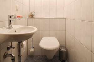 Exklusives Wohnen mit Wellness-Oase: 3-Zimmer-Wohnung mit Pool und Sauna in ruhiger Lage von Hamm – Die vollständige Adresse der Immobilie erhältst du vom Anbieter., 59075 Bockum-Hövel, Hamm – Vorschaubild 4