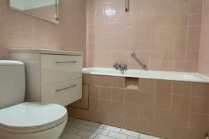 Frisch rennovierte Hochparterre-Wohnung mit einem Zimmer und Terrasse – Obere Weinsteige 66, 70597 Degerloch (Ortsteil), Stuttgart – Vorschaubild 2