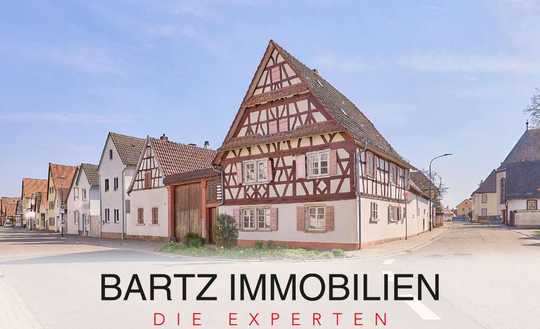 Fachwerkanwesen mit Nebengebäude & großem Garten