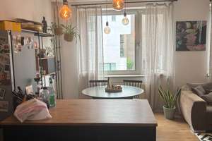 Zwei Zimmer in Lindenthal: Helle Wohnung mit Balkon – Zülpicherstr. 284, 50937 Sülz, Köln – Vorschaubild 5