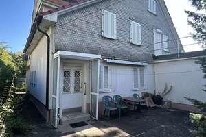 "Mehr als nur ein Zuhause: Wohnen über den Dächern"