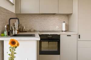 Moderne 2-Zimmer-Wohnung mit großer Dachterrasse, Domblick, Klimaanlage und Tiefgarage – Die vollständige Adresse der Immobilie erhältst du vom Anbieter., 51103 Höhenberg, Köln – Vorschaubild 8