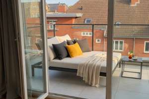 Penthouse-Charakter: Charmante Eigentumswohnung in Top-Lage  Ehrenfeld – Die vollständige Adresse der Immobilie erhältst du vom Anbieter., 50825 Ehrenfeld (Ortsteil), Köln – Vorschaubild 2