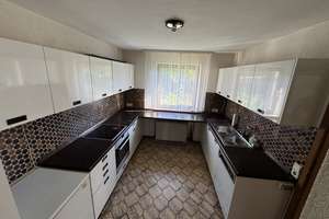 Gepflegte DHH mit Flair, Südgarten, Garage – hochwertige Bauweise, seltene Gelegenheit von privat! – Geigerstraße 7, 85053 Südost, Ingolstadt – Vorschaubild 11