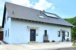 Einfamilienhaus zur Miete in ruhiger Wohnlage mit großem Garten – Cochem-Zell (Kreis) – Vorschaubild 1