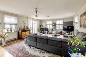 Property thumbnail 9