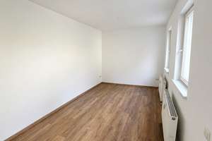 Barrierefrei erreichbare 2-Zimmer-Eigentumswohnung mit Stellplatz in Bad Liebenstein – Die vollständige Adresse der Immobilie erhältst du vom Anbieter., 36448 Bad Liebenstein – Vorschaubild 4